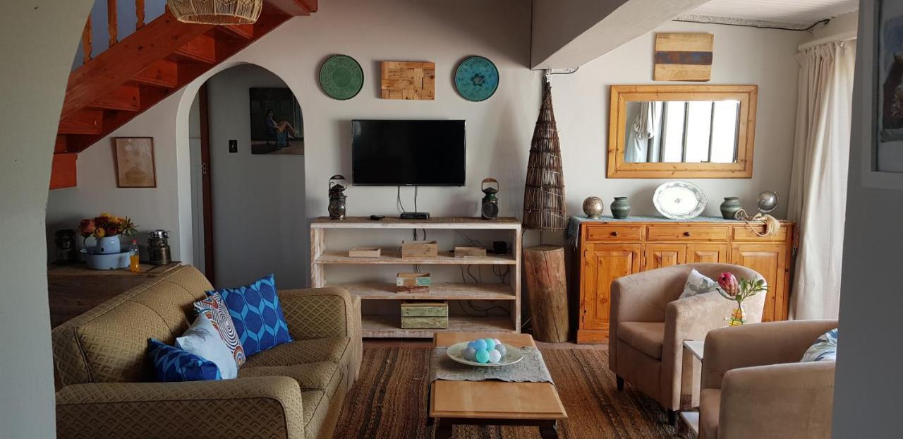 Starfish Accommodation Struisbaai Exterior foto