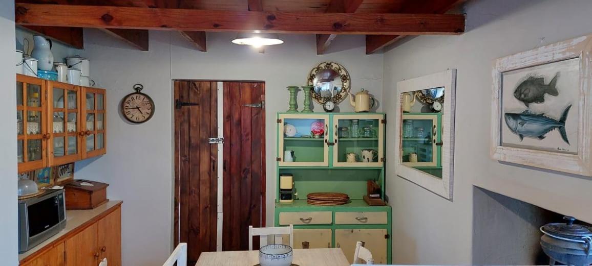 Starfish Accommodation Struisbaai Exterior foto